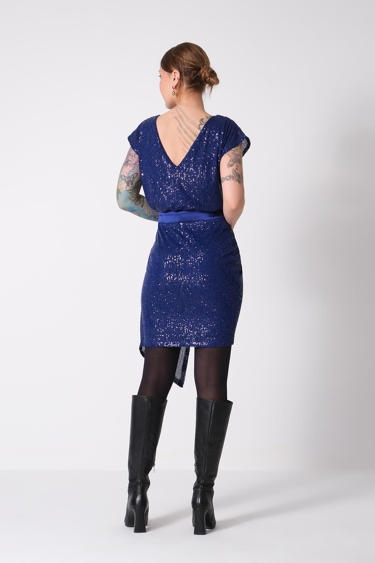 Payet Eteği Asimetrik Mini Şık Elbise