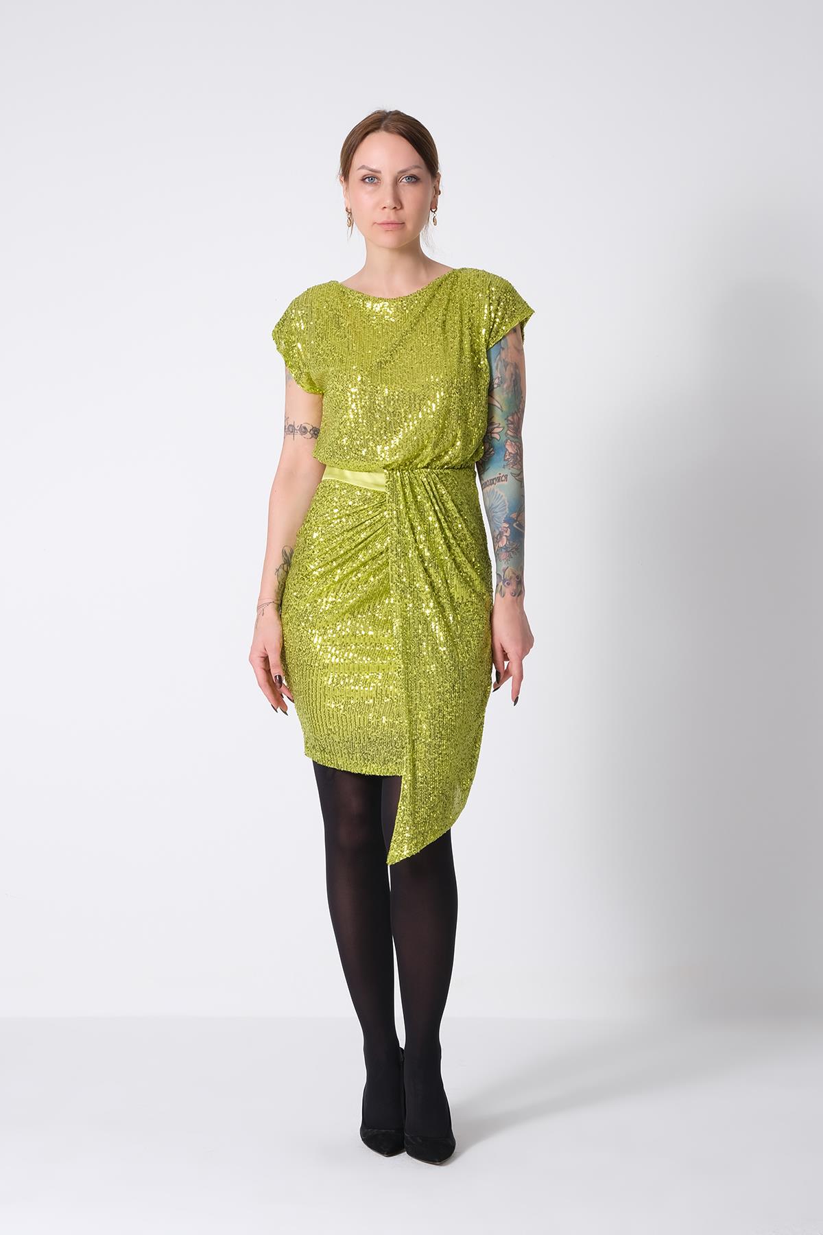 Payet Eteği Asimetrik Mini Şık Elbise