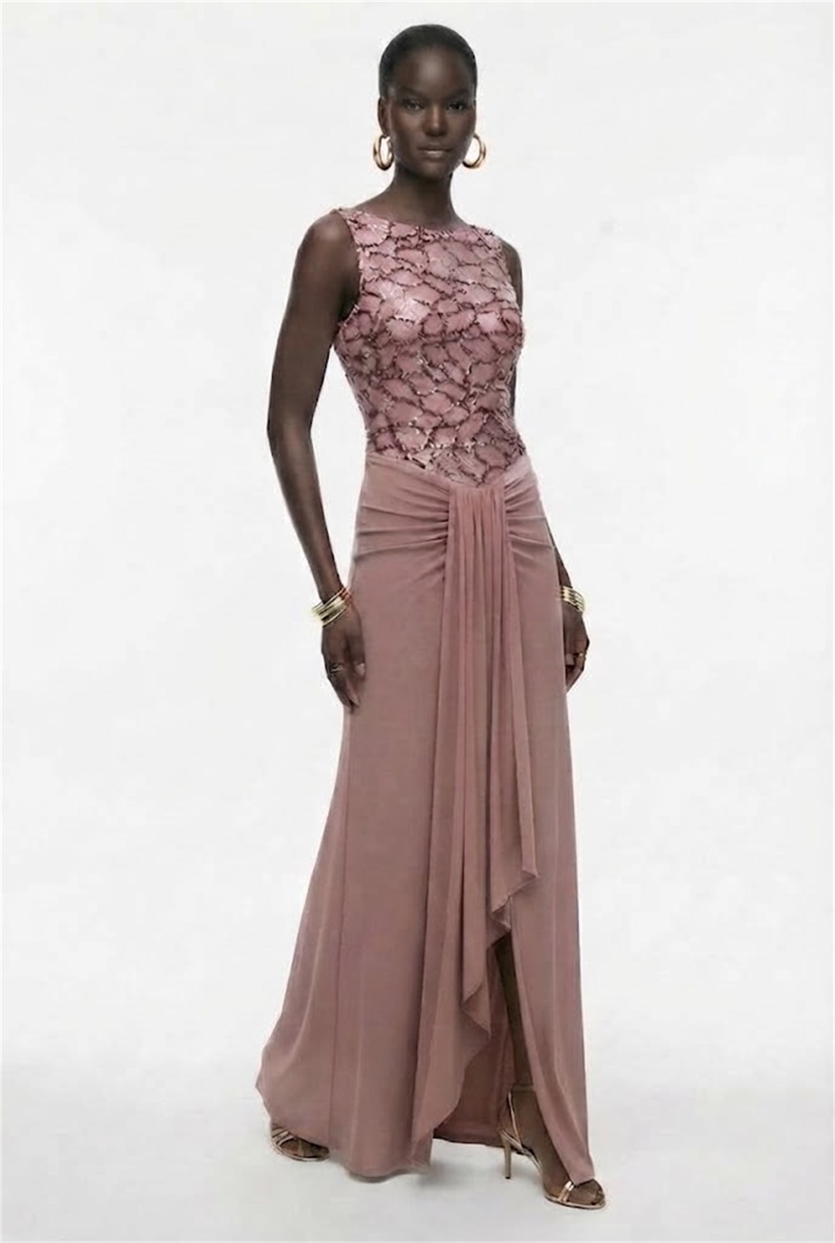 Payet Halter Yaka Elbise