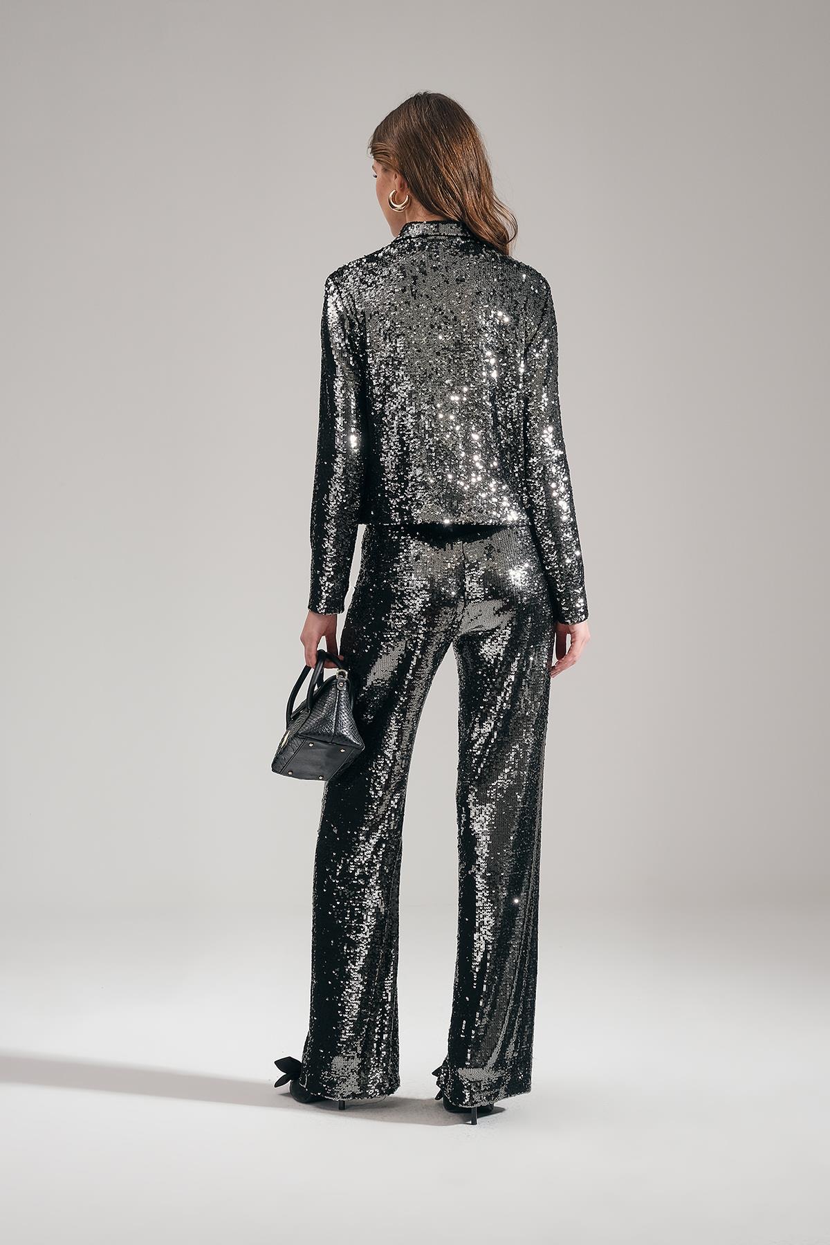 Payet Yakalı Önden Agraflı Kısa Ceket Bol Paça Pntolon Ceket Takım