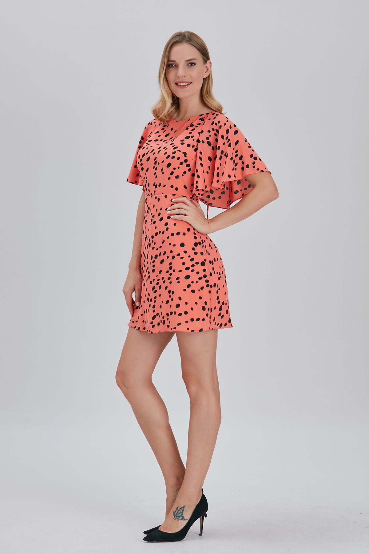 Puantiye Desenli Elbise