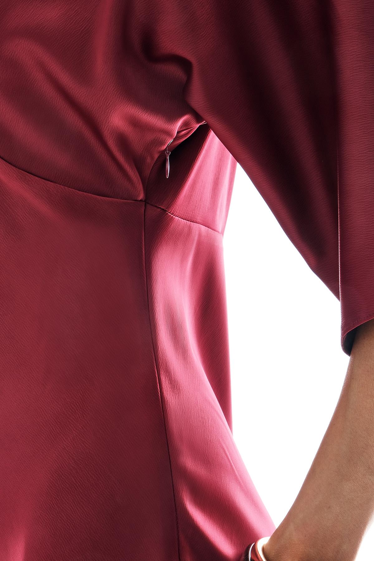 Saten Drapeli Midi Şık Elbise