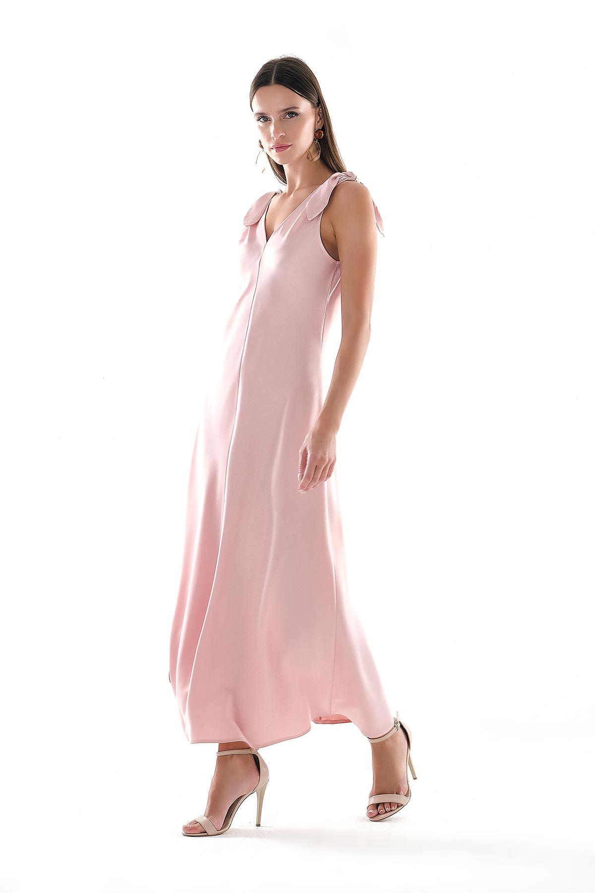 Saten Omuzu Bağlamalı Çift Taraf Kumaş Detaylı Midi Boy Elbise