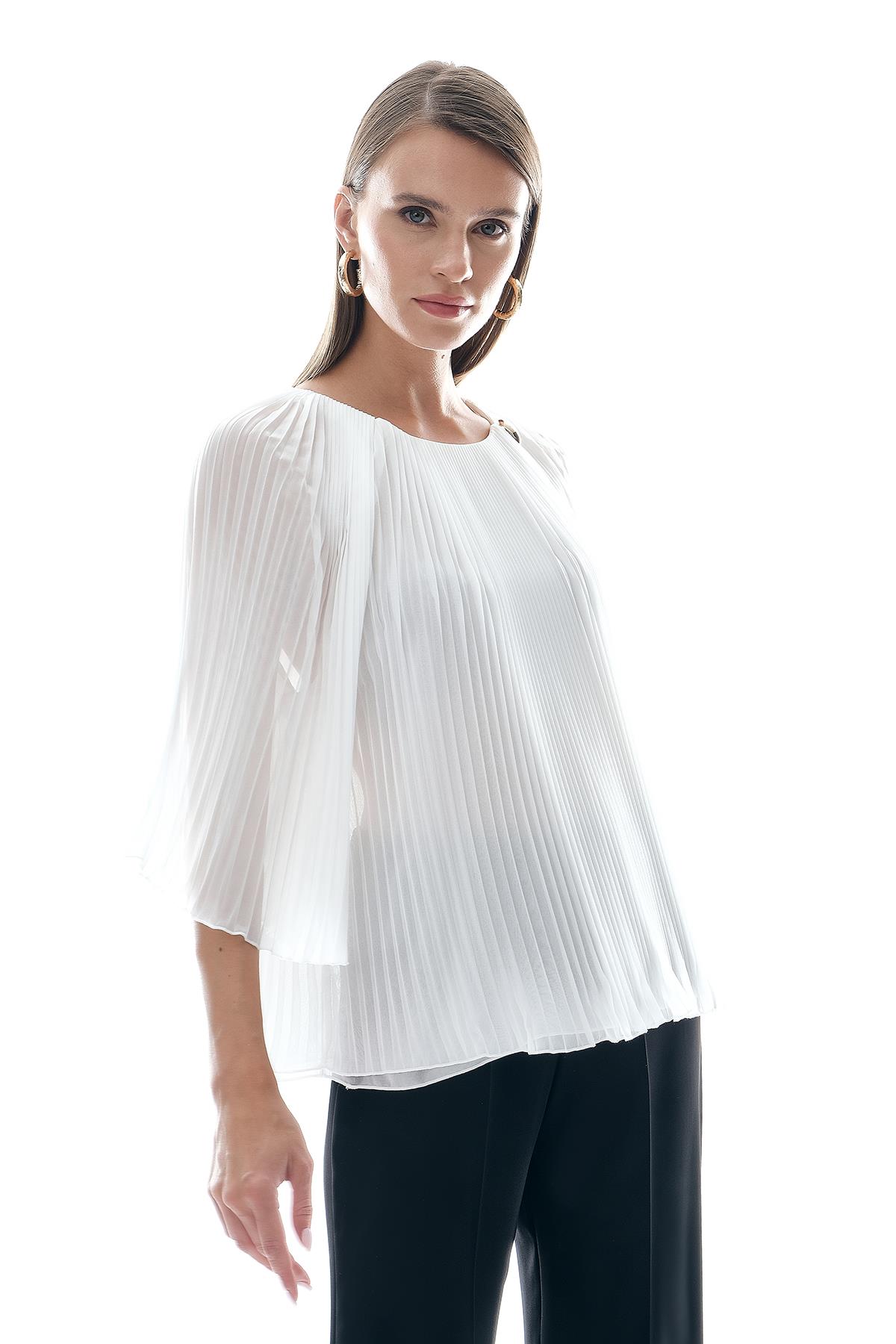 Şifon Piliseli Gold Aksesuarlı Bluz