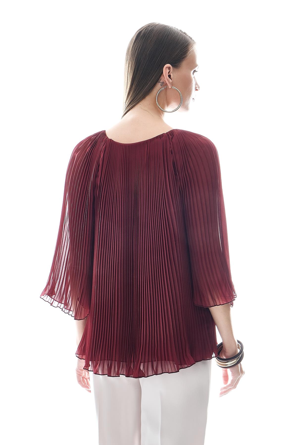 Şifon Piliseli Gold Aksesuarlı Bluz