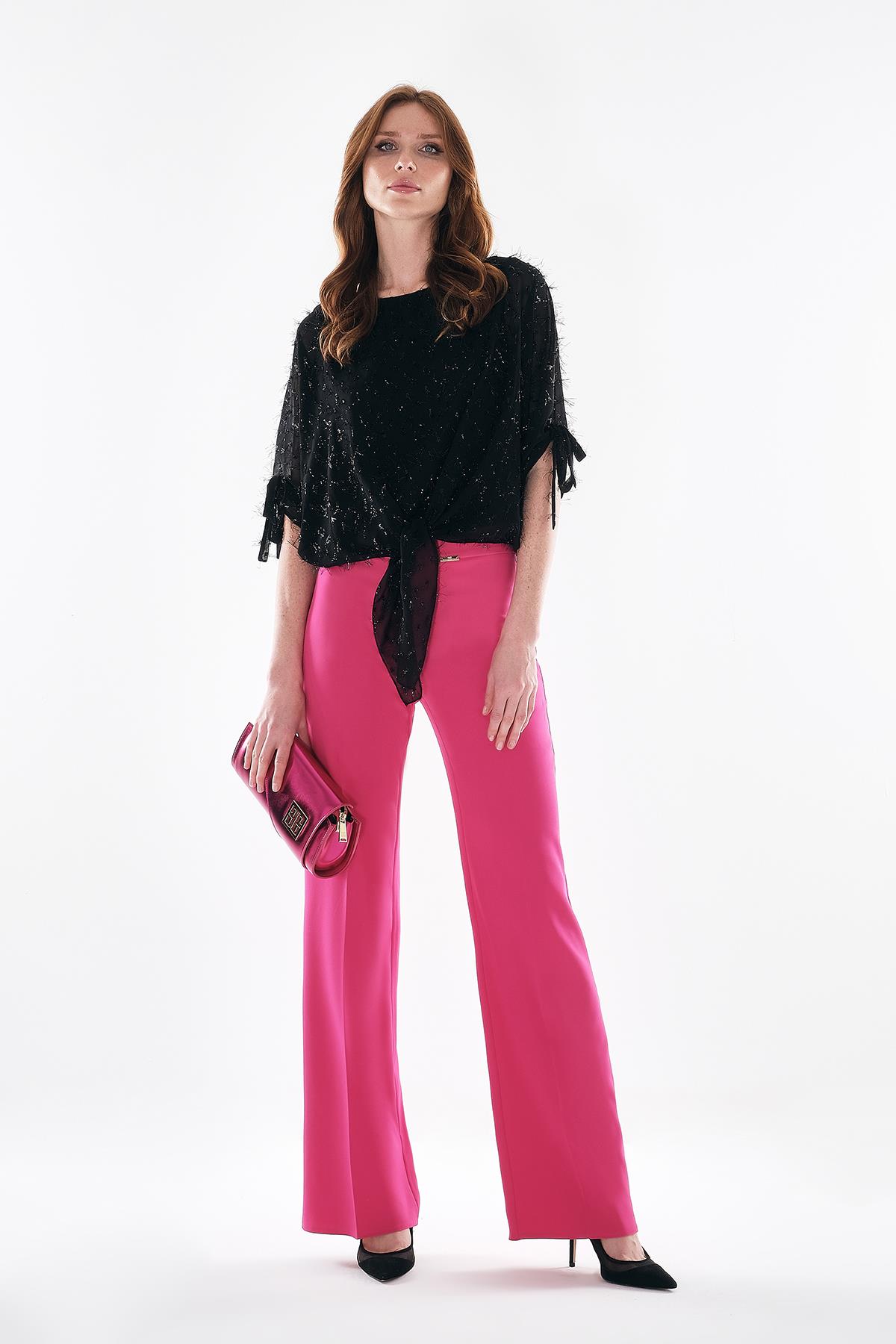 Simli Dokulu Bağlama Detaylı Bluz