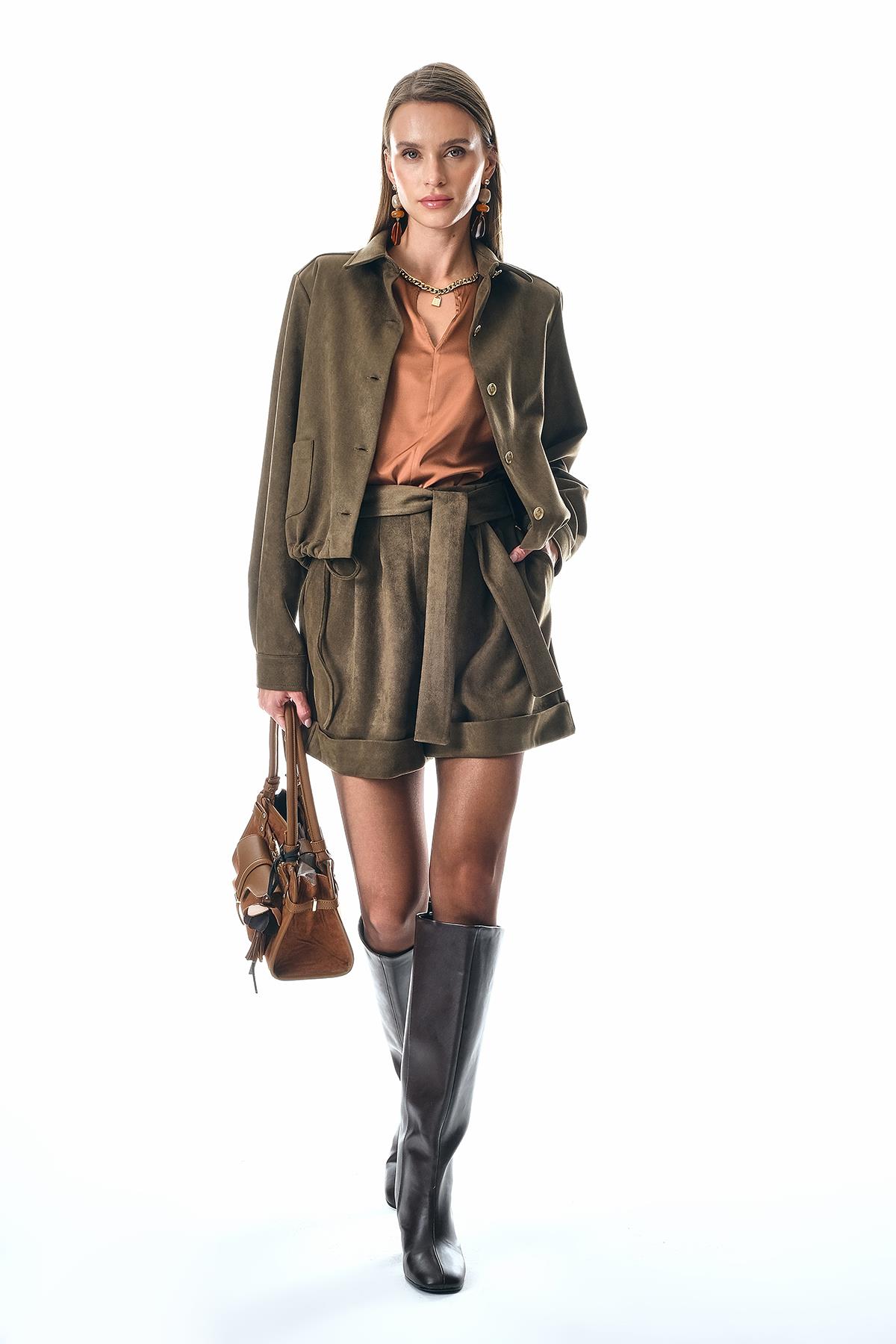 Süet Beli Kuşaklı Double Paça Şort