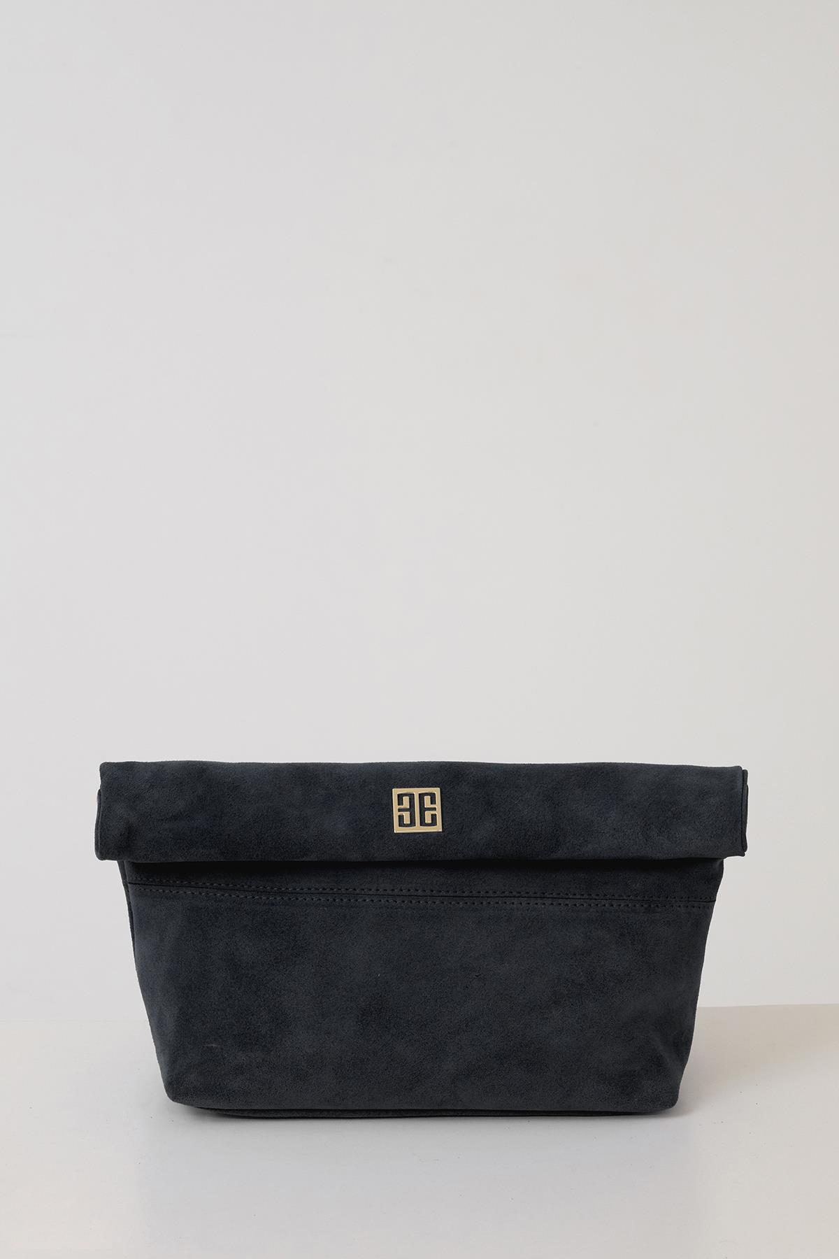 Süet Katlanır Kapamalı Şık Çanta