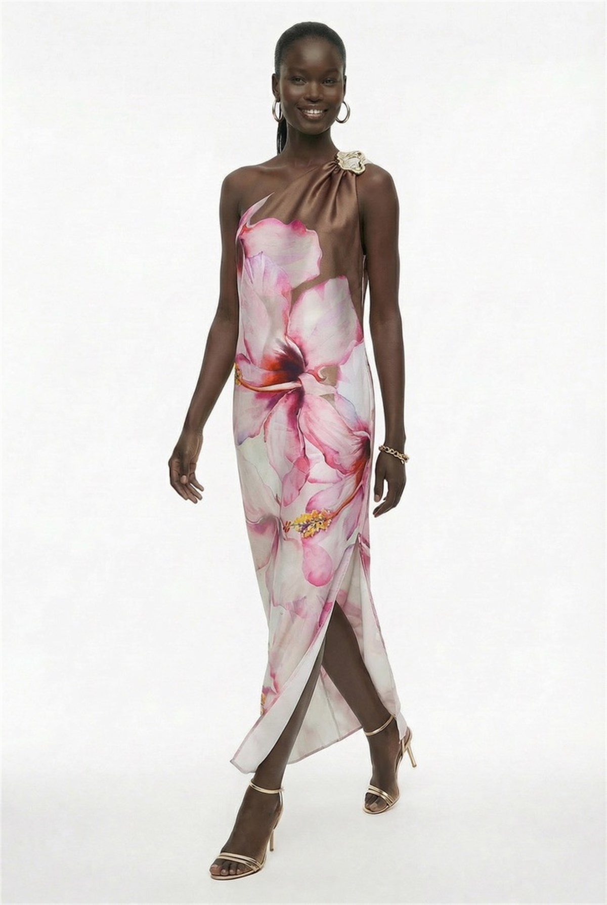 Tek Omuz Aksesuarlı Elbise