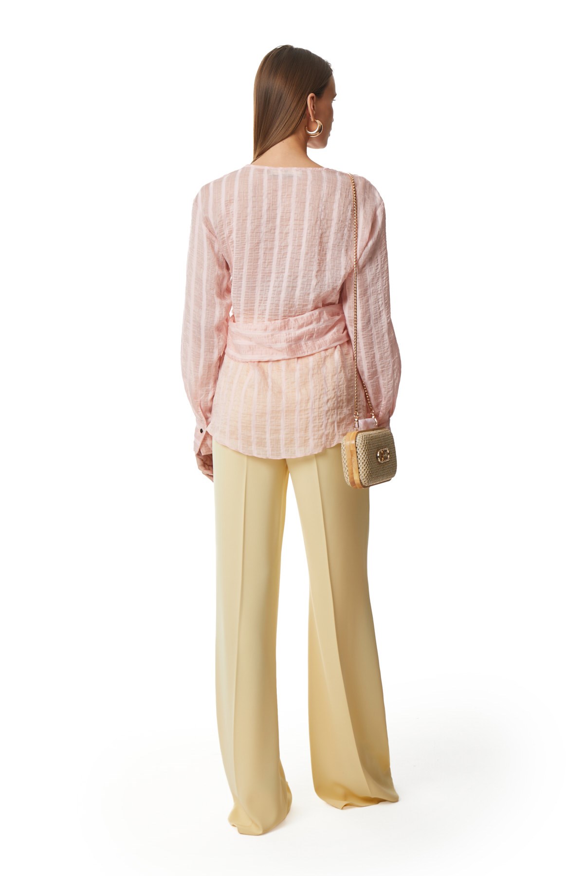 Uzun Kollu V Yaka Bluz