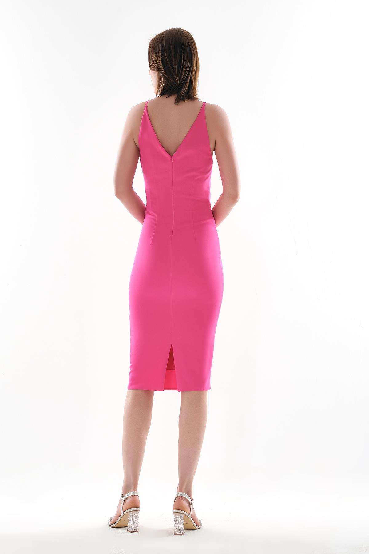 V Yaka Midi Boy Elbise