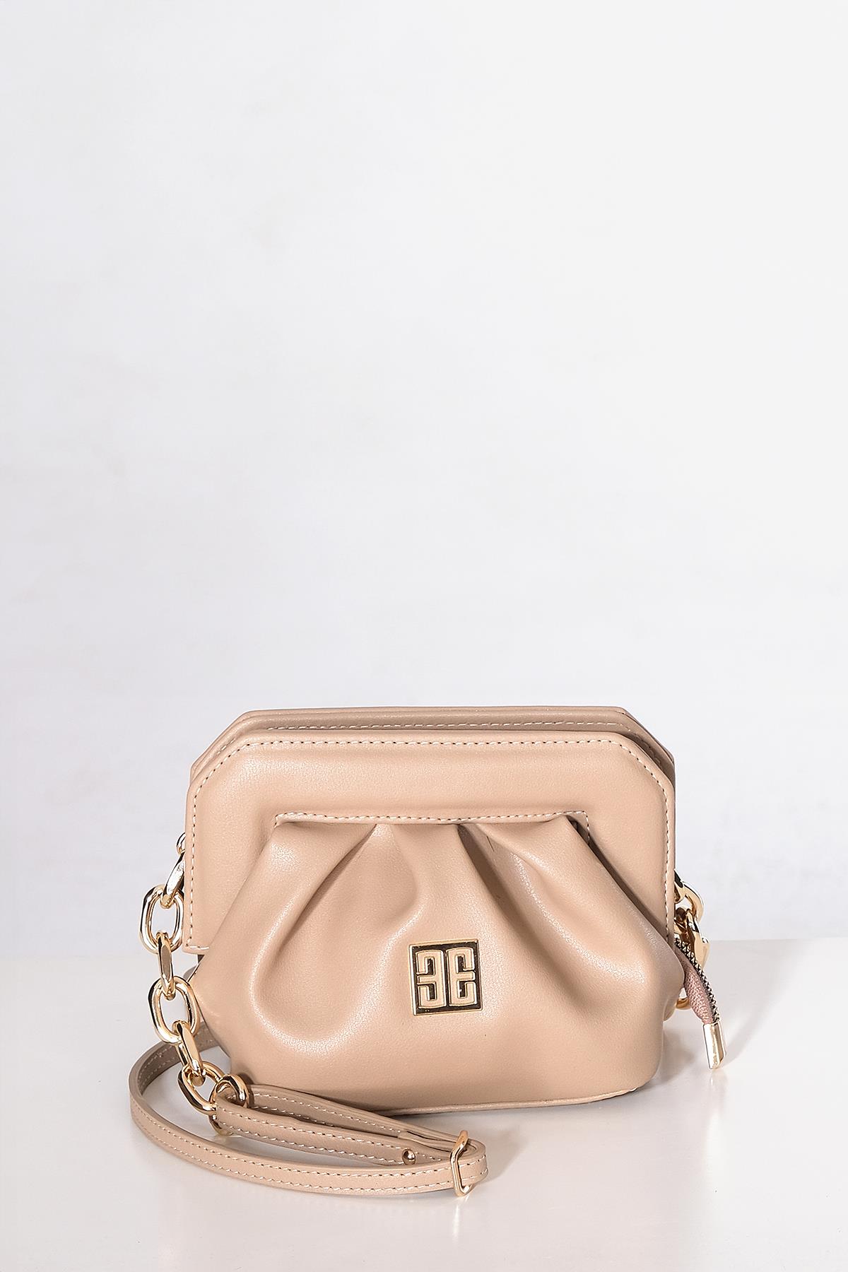 Vegan Deri Büzgülü  Gold Zincir Detaylı Saplı Mini Şık Çanta