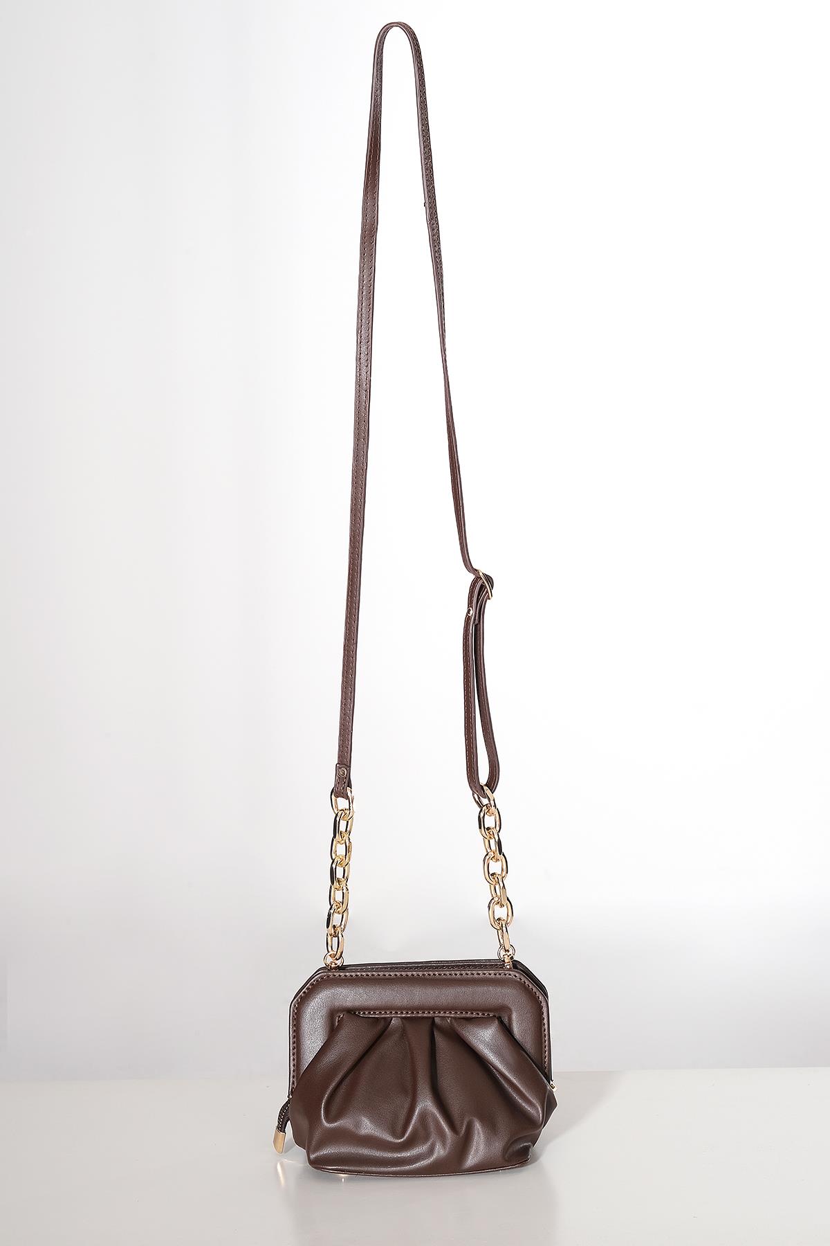 Vegan Deri Büzgülü  Gold Zincir Detaylı Saplı Mini Şık Çanta