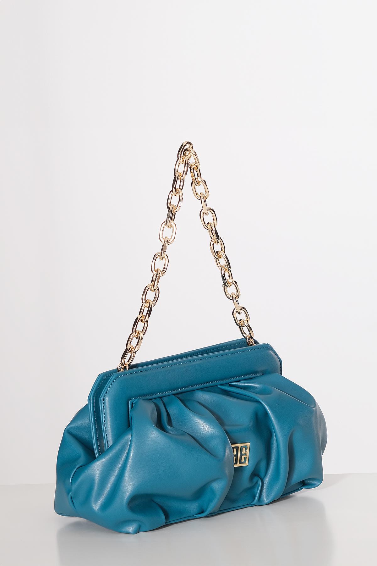 Vegan Deri Büzgülü  Gold Zincir Saplı Şık Çanta