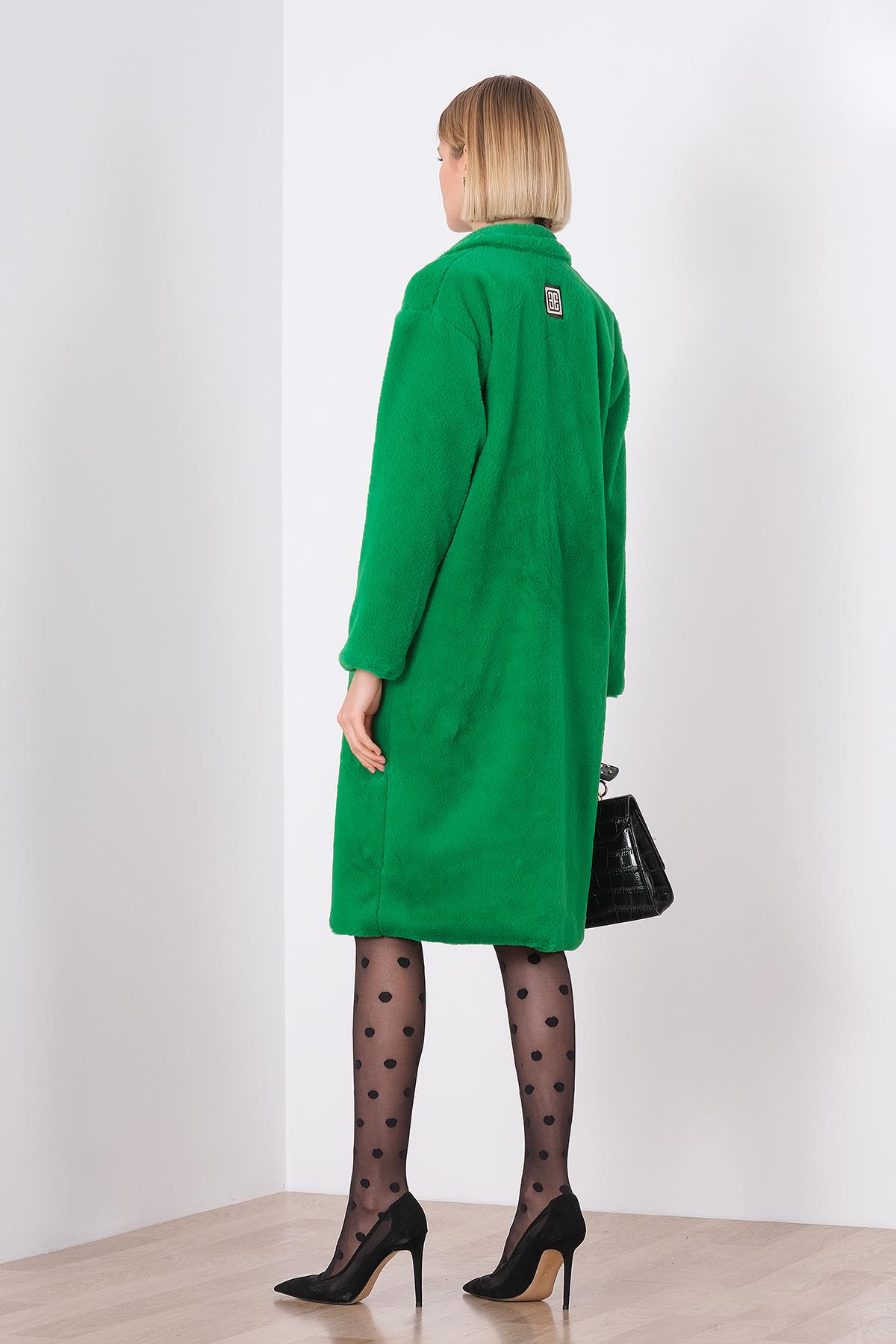 Yakalı Suni Kürk Kaban