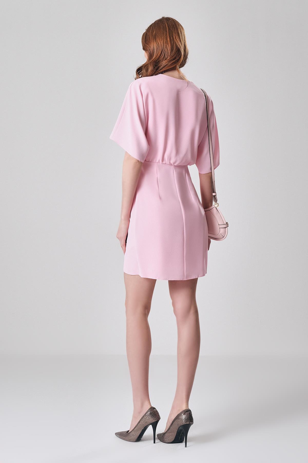 Yarasa Kollu Pilili Şık Mini Elbise