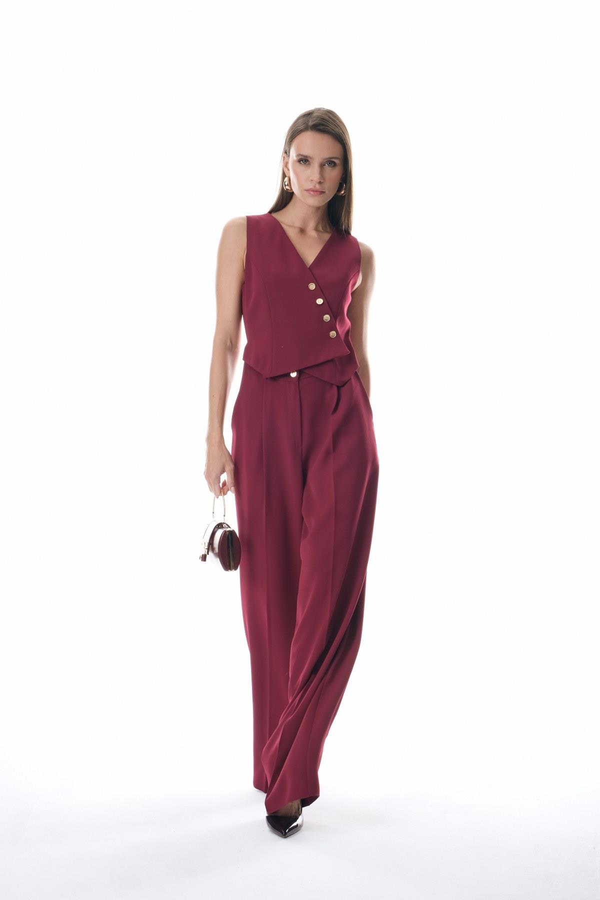 Yelek Görünümlü Gold Düğmeli Tulum