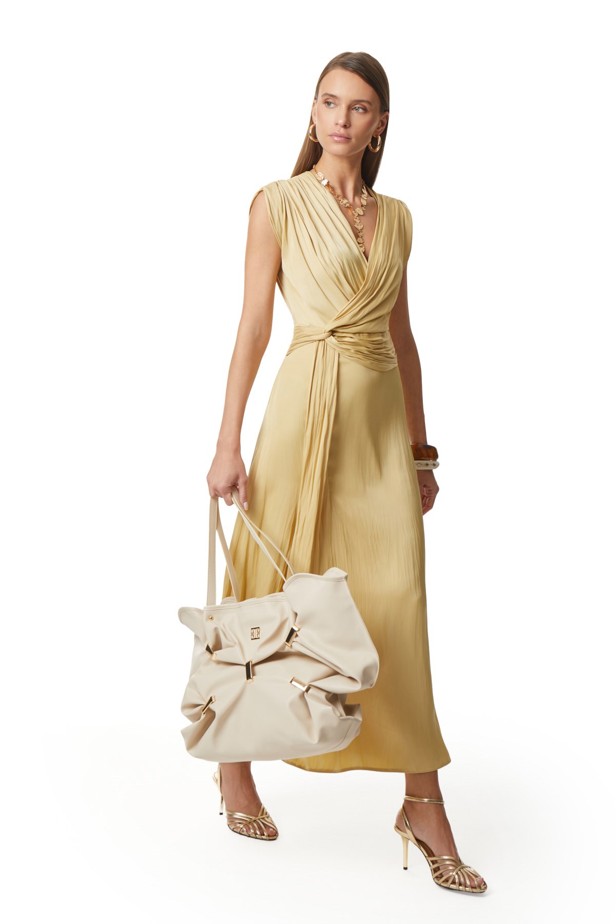 Yırtmaçlı Ve Drape Detaylı Elbise