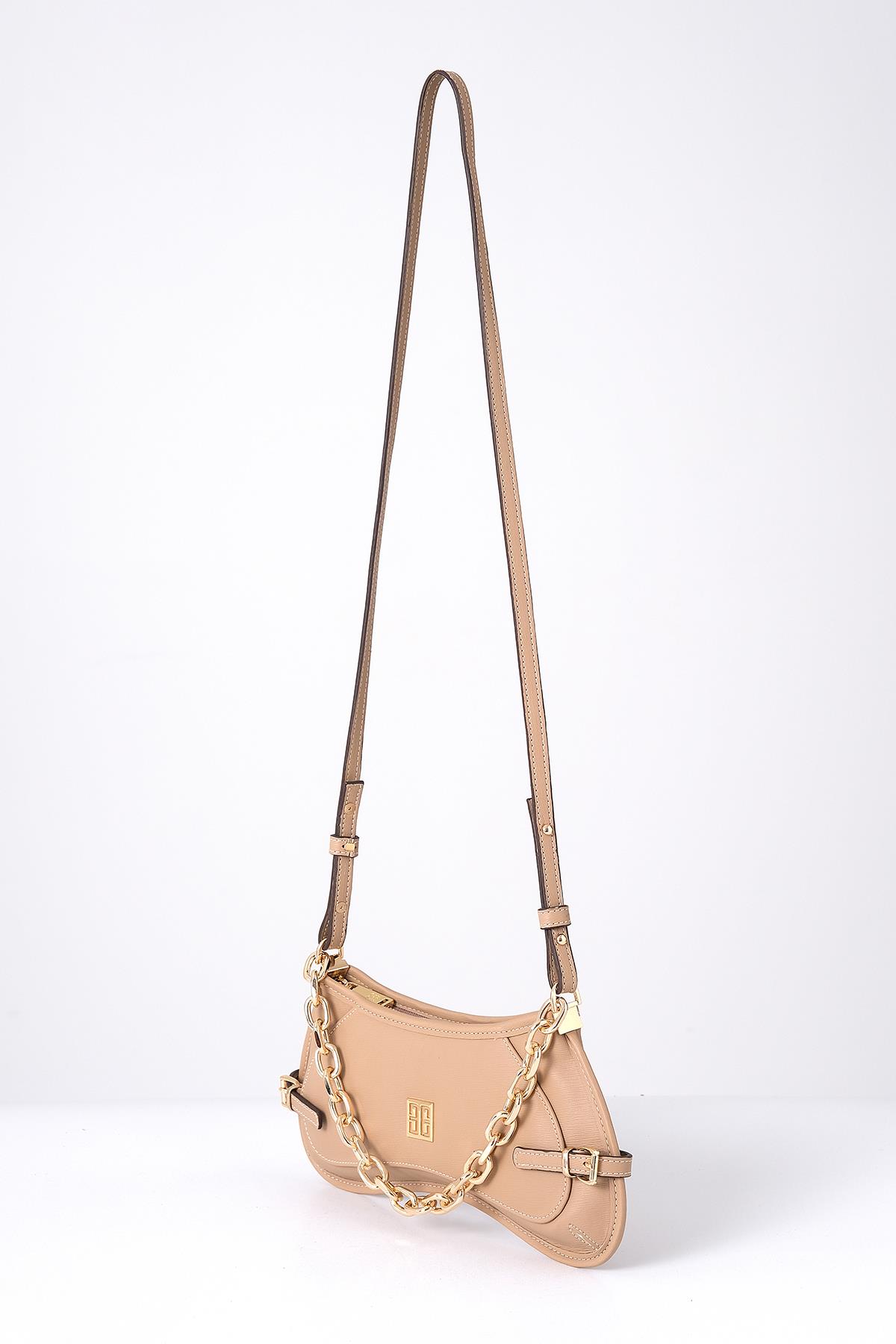 Zincir Aksesuarlı Uzun Deri Askılı El Omuz Çanta