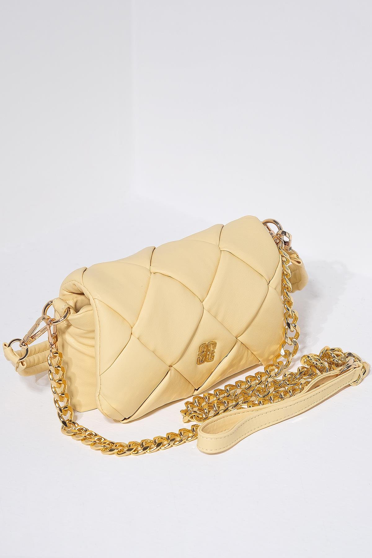 Zincir Askılı Mini Puf Çanta