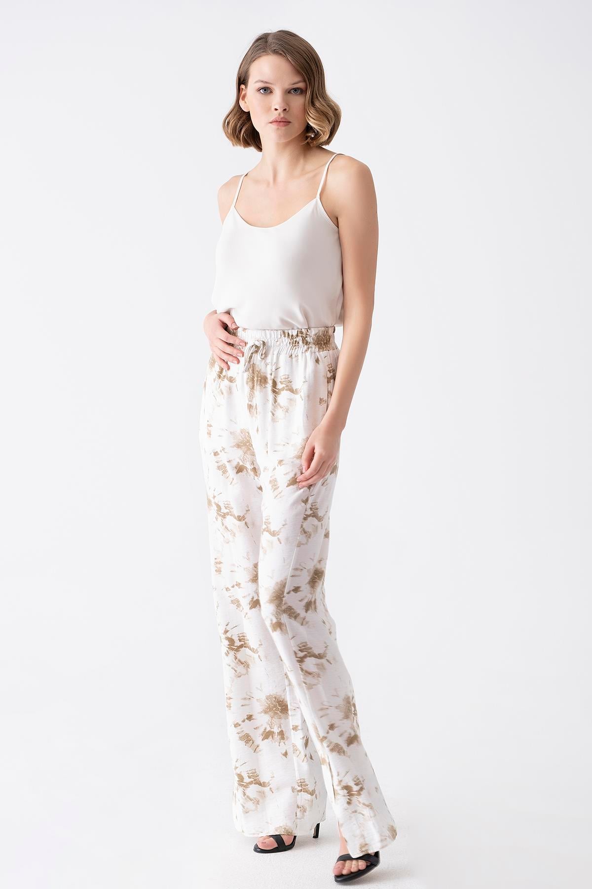 Batik Desenli Bol Paça Pantolon