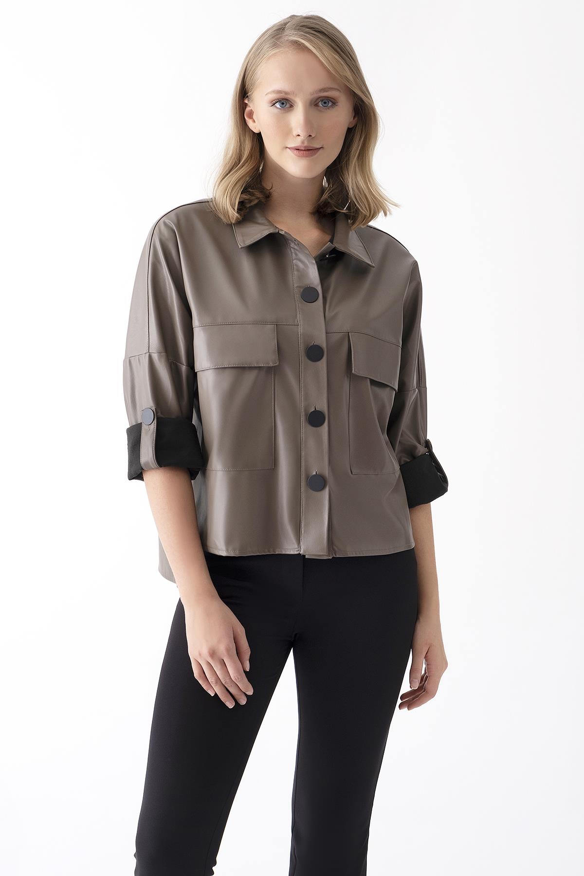 Cep Detaylı Deri Ceket