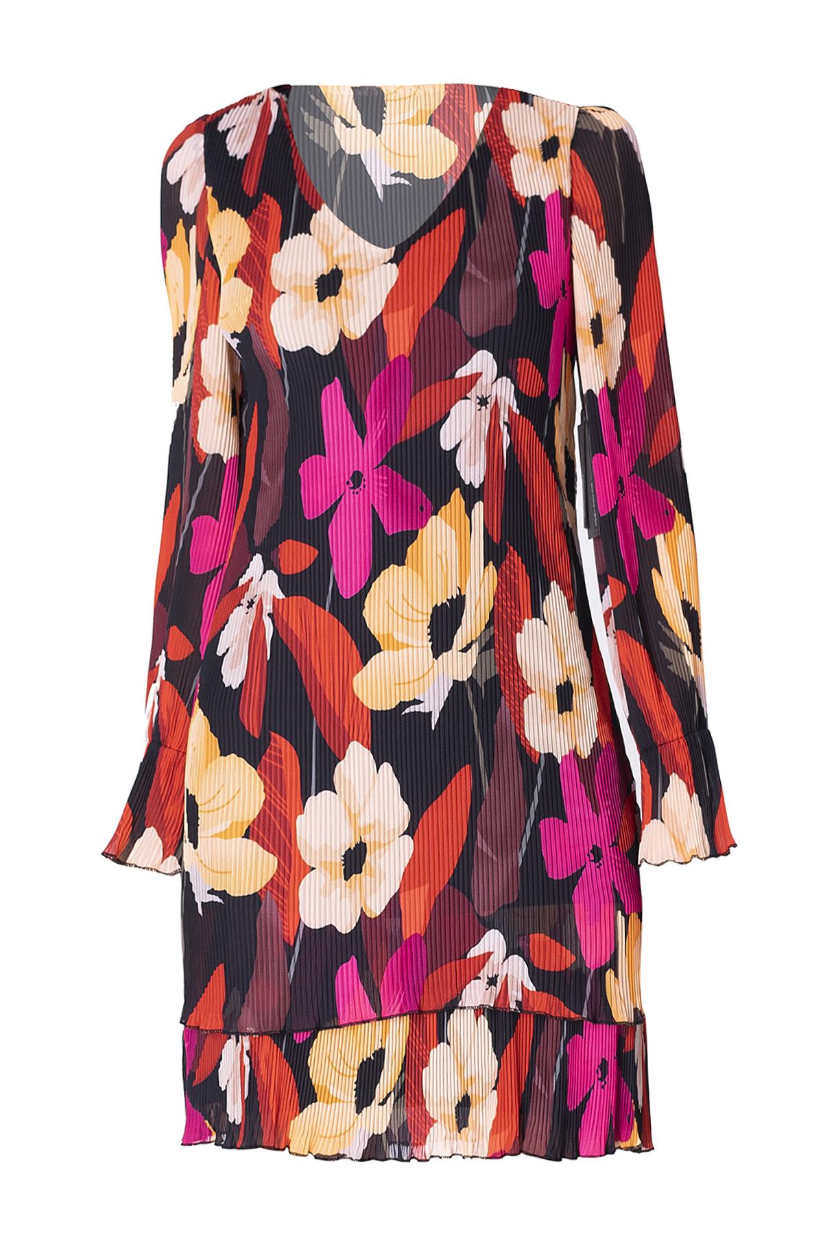 Çiçek Desenli Piliseli Şifon Elbise