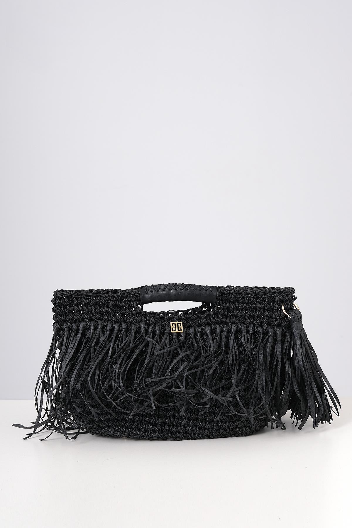 Deri Aksesuarlı El Örgü Çanta