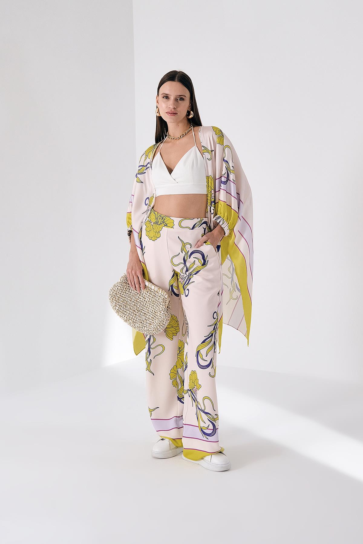 Desenli Saten Kimono