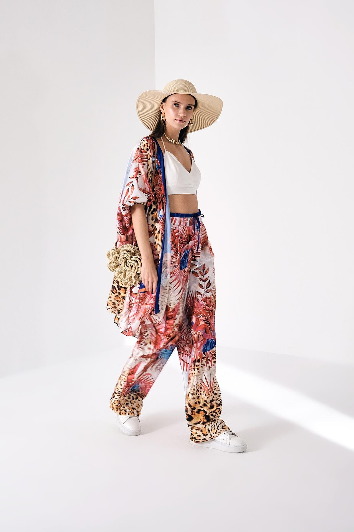 Desenli Şifon Beli Lastik Ve Bağlama Detaylı Bol Paça Pantolon