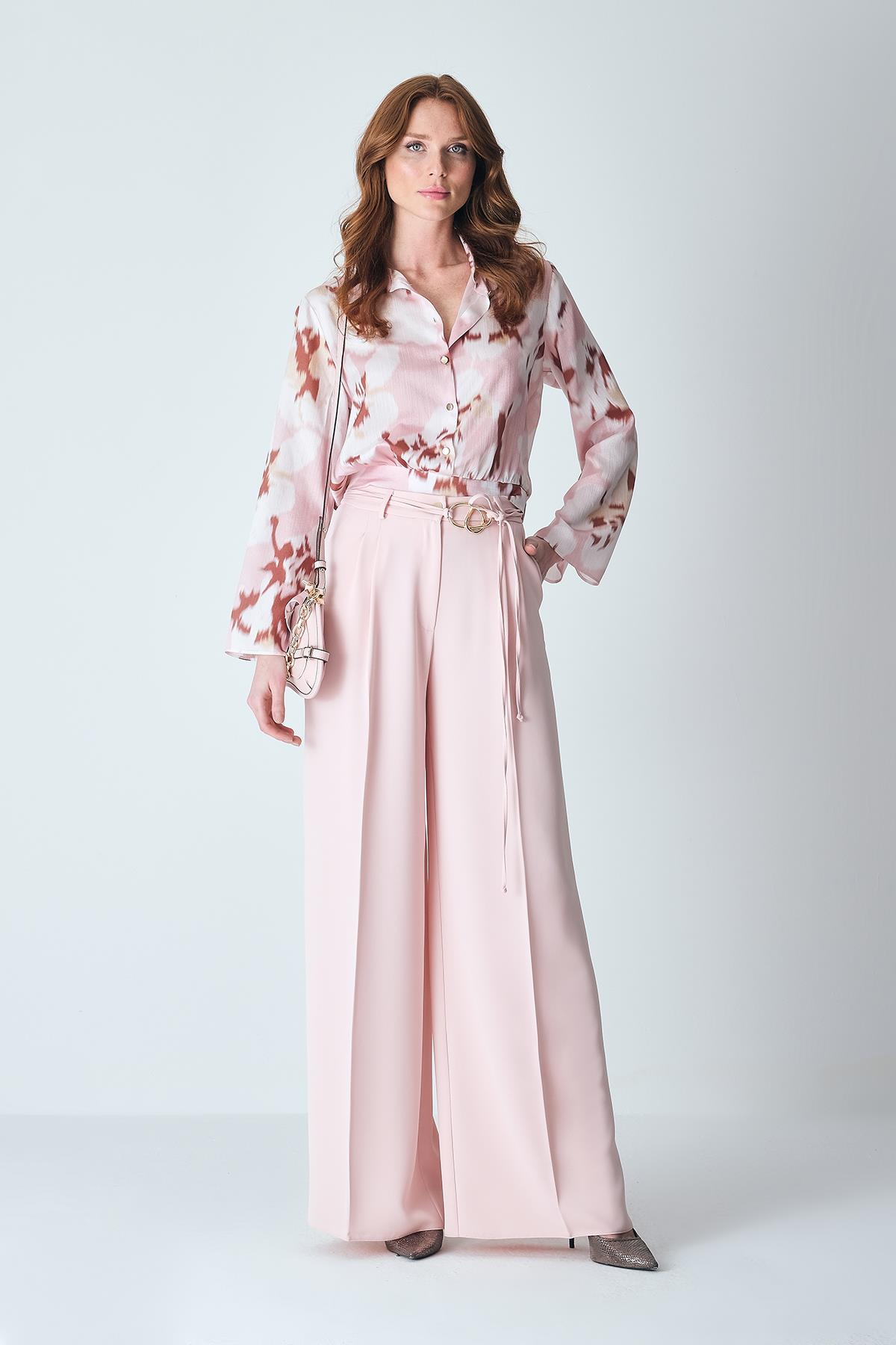 Gold Aksesuar Detaylı Bağçıklı Bol Paça Pantolon