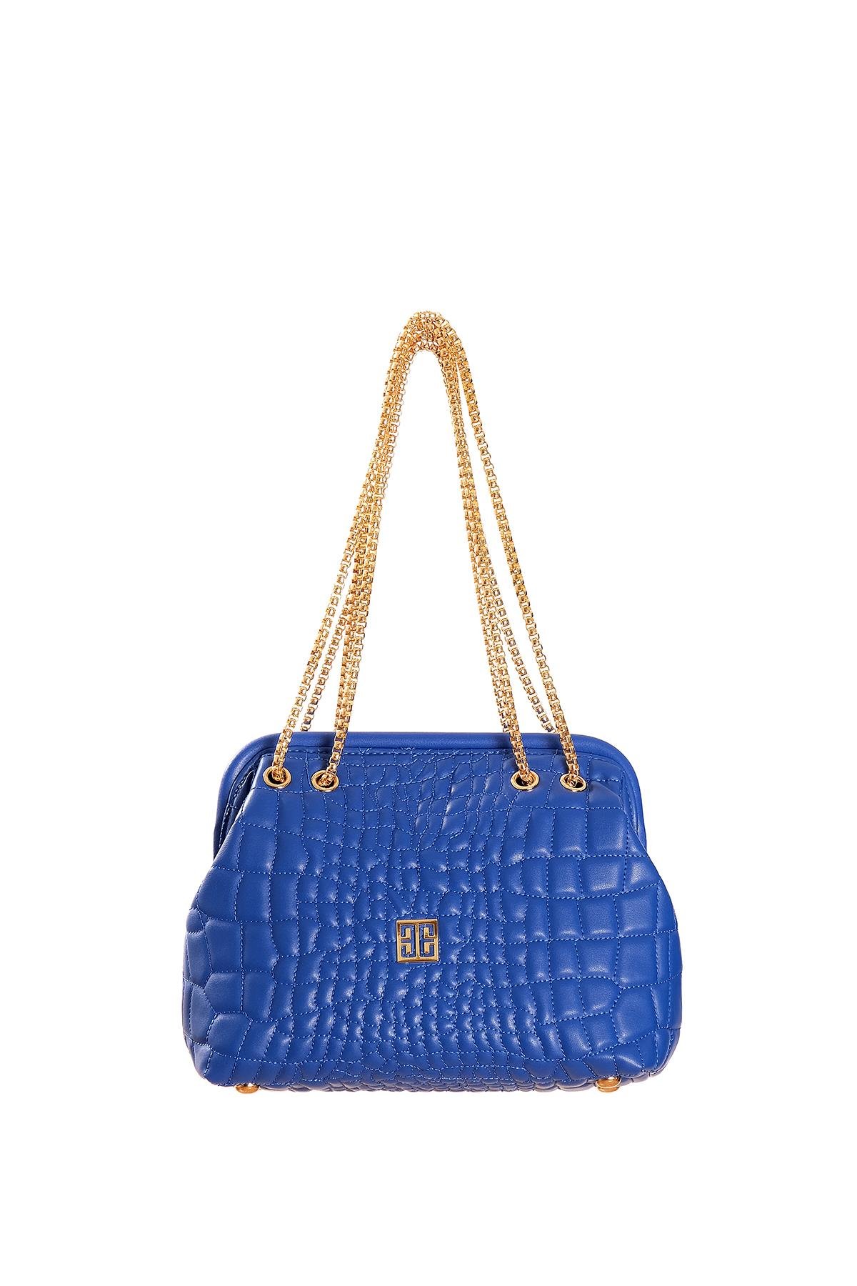 Kapitone Dokulu Gold Logolu Çanta