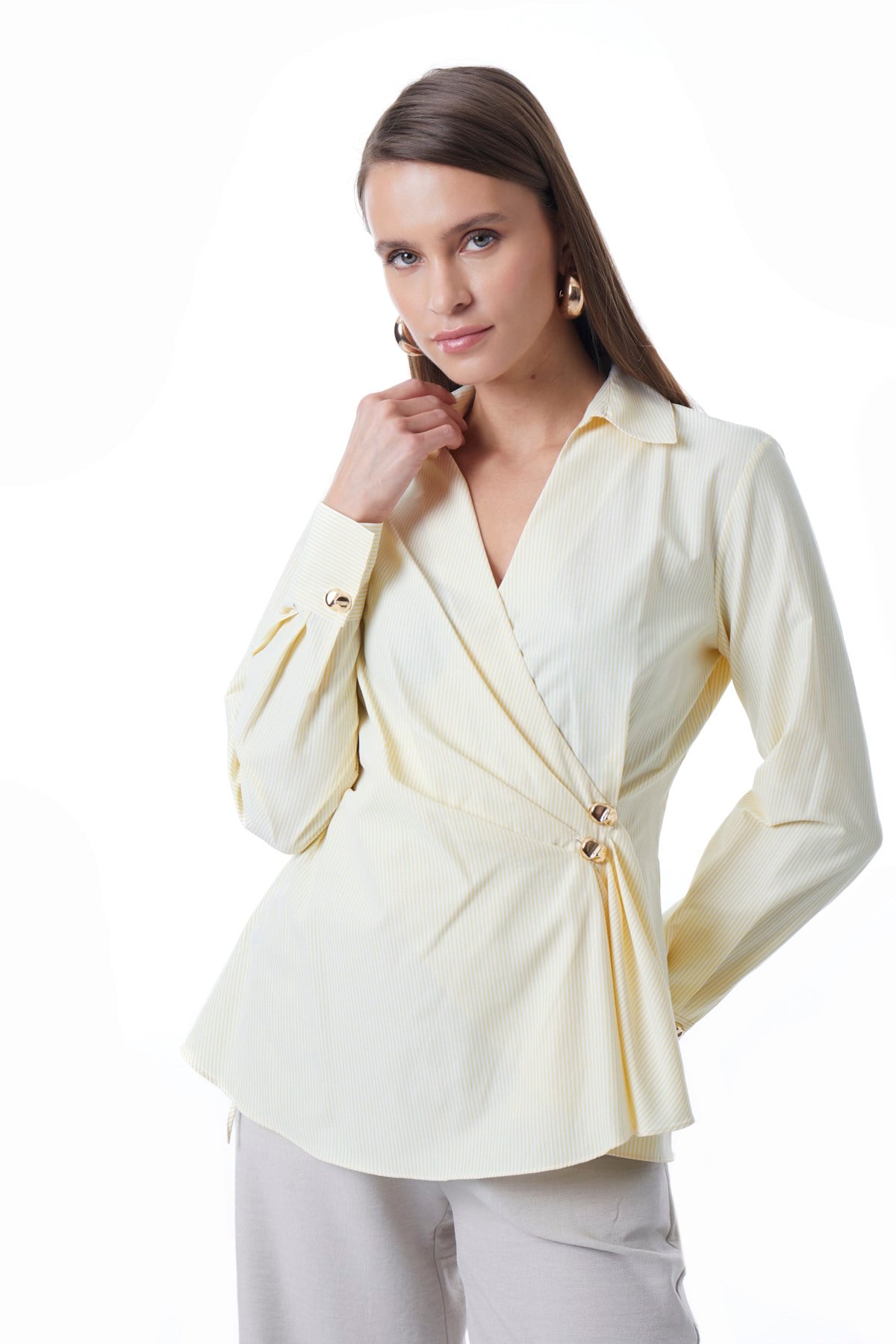 Kruvaze Önden Düğmeli Gömlek