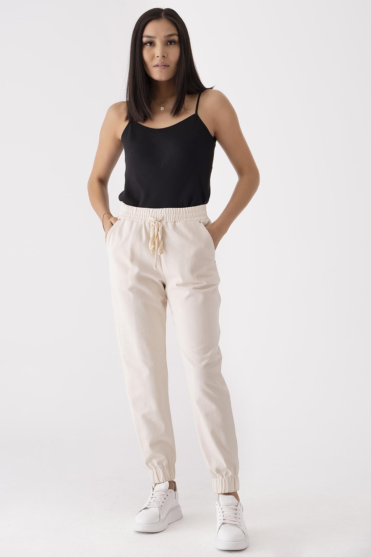 Logo Detaylı Jogger Pantolon