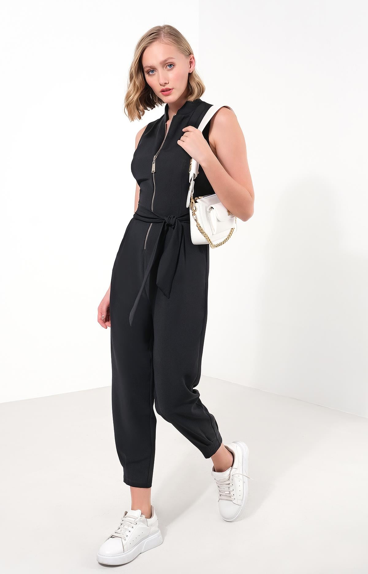 Önü Fermuarlı Tulum