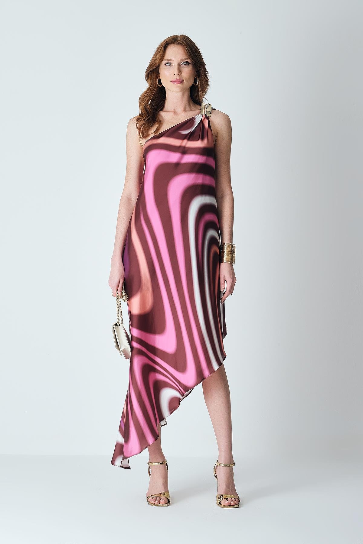 Şifon Desenli Asimetrik Etekli Elbise