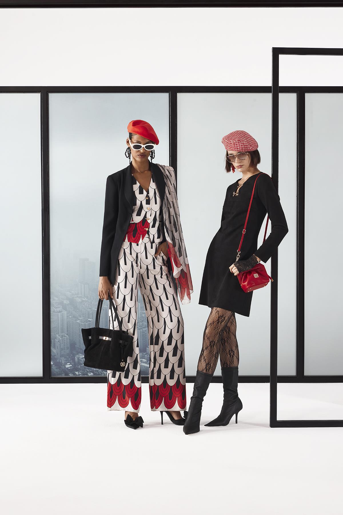 Suet Gold Aksesuarlı Mini Elbise