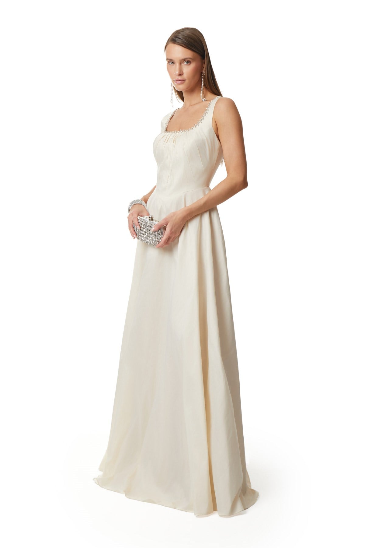 Yakası Taş İşlemeli Kloş Etekli Maxi Elbise