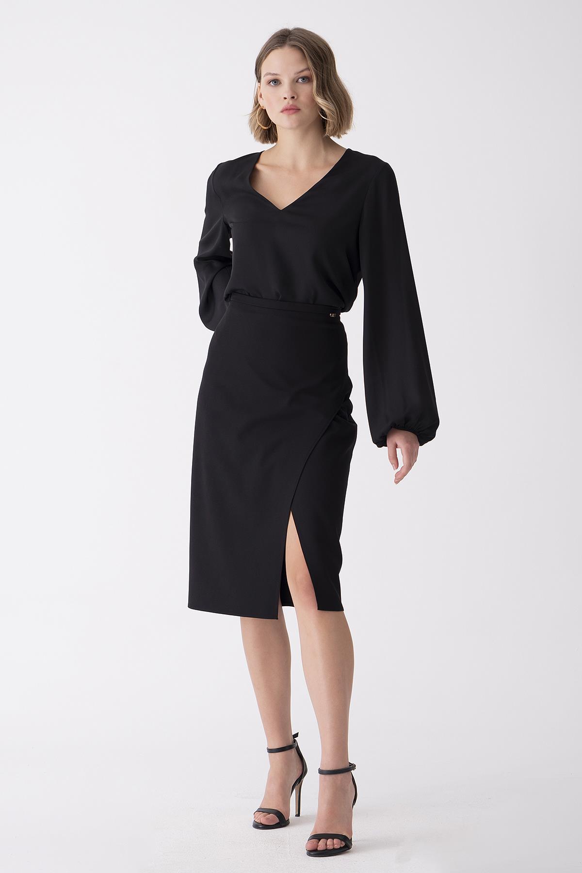 Yırtmaçlı Midi Etek