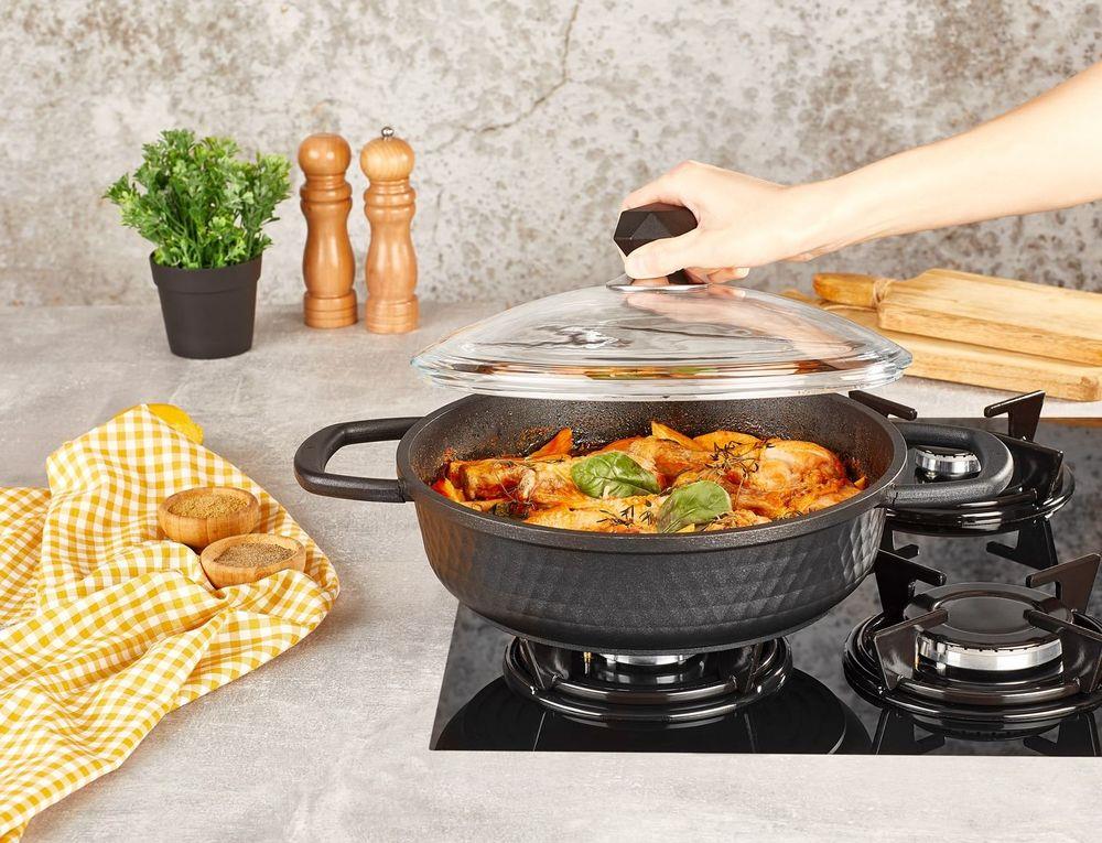 Kahramanlar 28 Cm Döküm Basık Tencere 3534