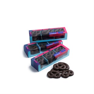 Beyaz Fırın Triple Dark Chocolate Brezel - Baqqalia.com - The Best Shop to Buy Turkish Food and Products - Worldwide Free Shipping for Every Order Above 150 USD