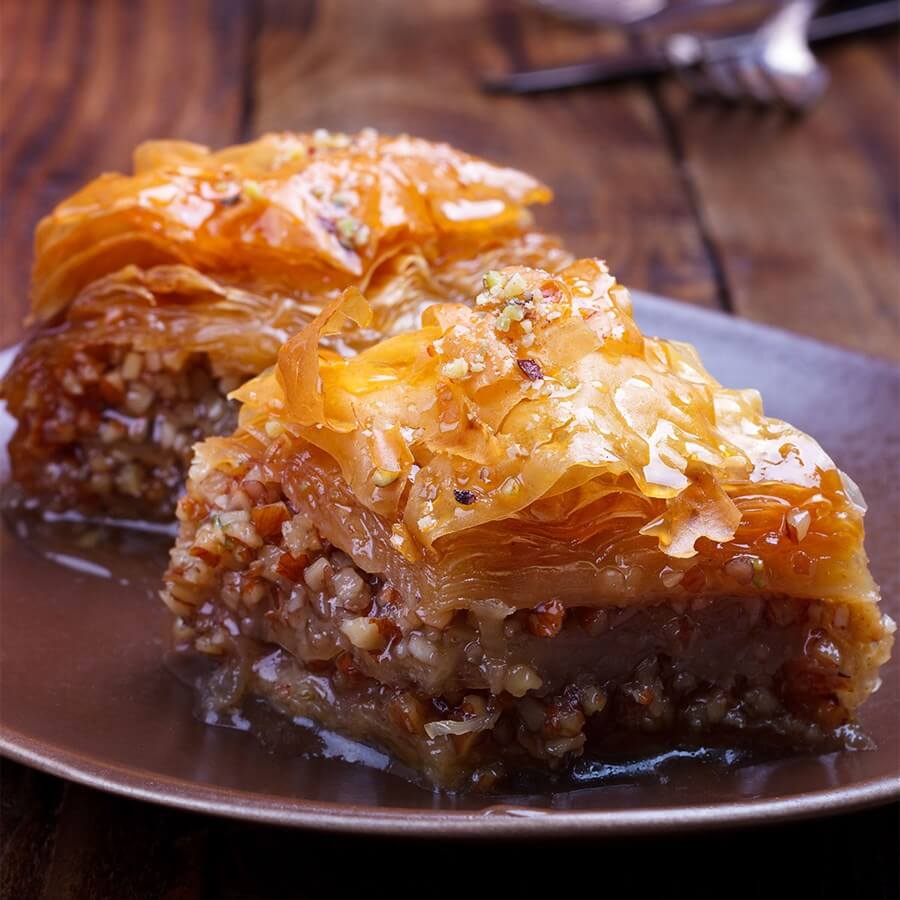 Baqqalia Isler Home Style Walnut Baklava 500g - Baqqalia.com - One-Stop-Shop for Turkey's Best Baklava Brands - Enjoy best prices with free worldwide shipping for every order over $150