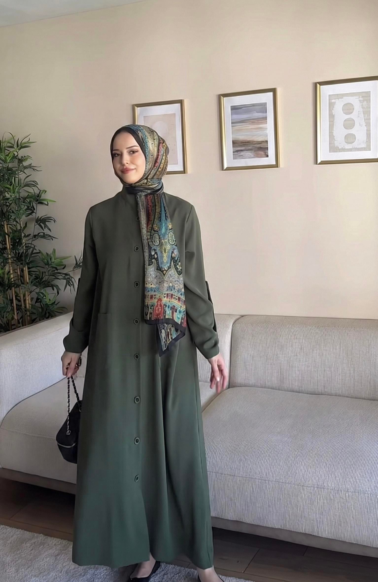 VOGUE HAKİ ABAYA 
