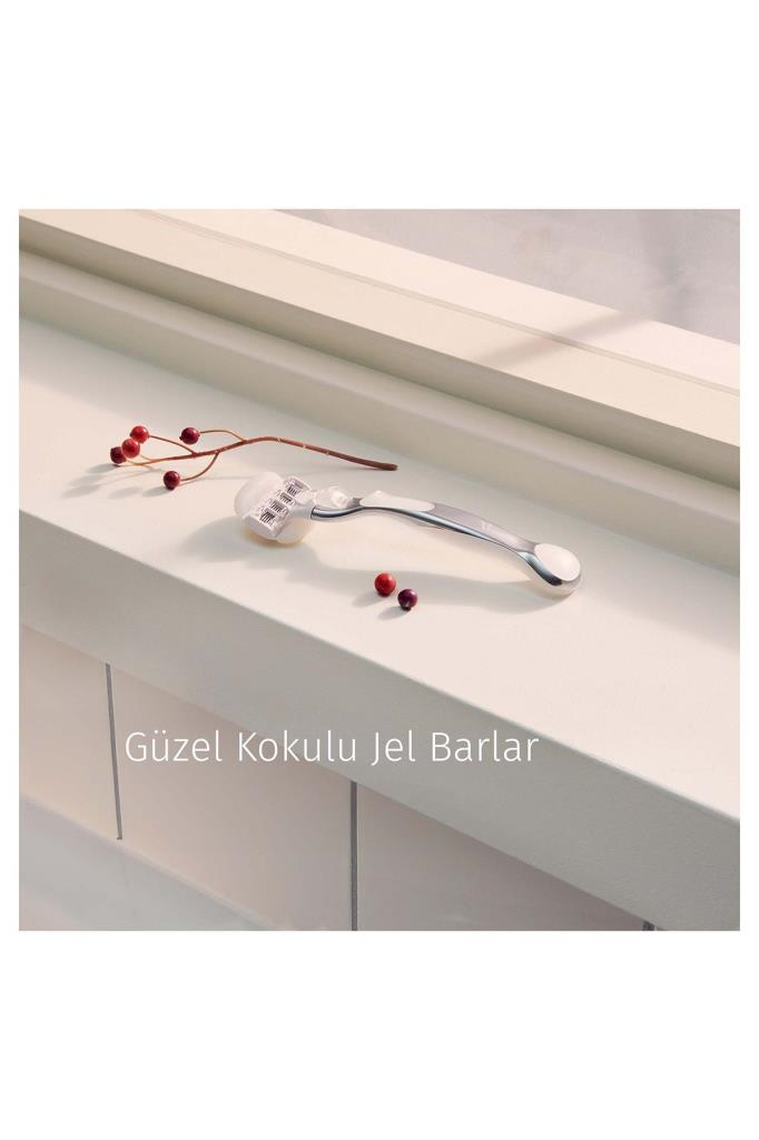 Gillette Venus Comfortglide Sugarberry Tıraş Makinesi+2 Adet Yedek Başlık + Çanta