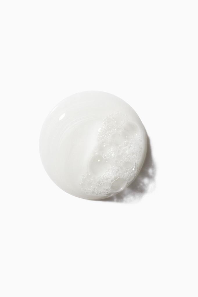 Kerastase Symbiose Kepek Karşıtı Nemlendirici Hücresel Şampuan 250 ml