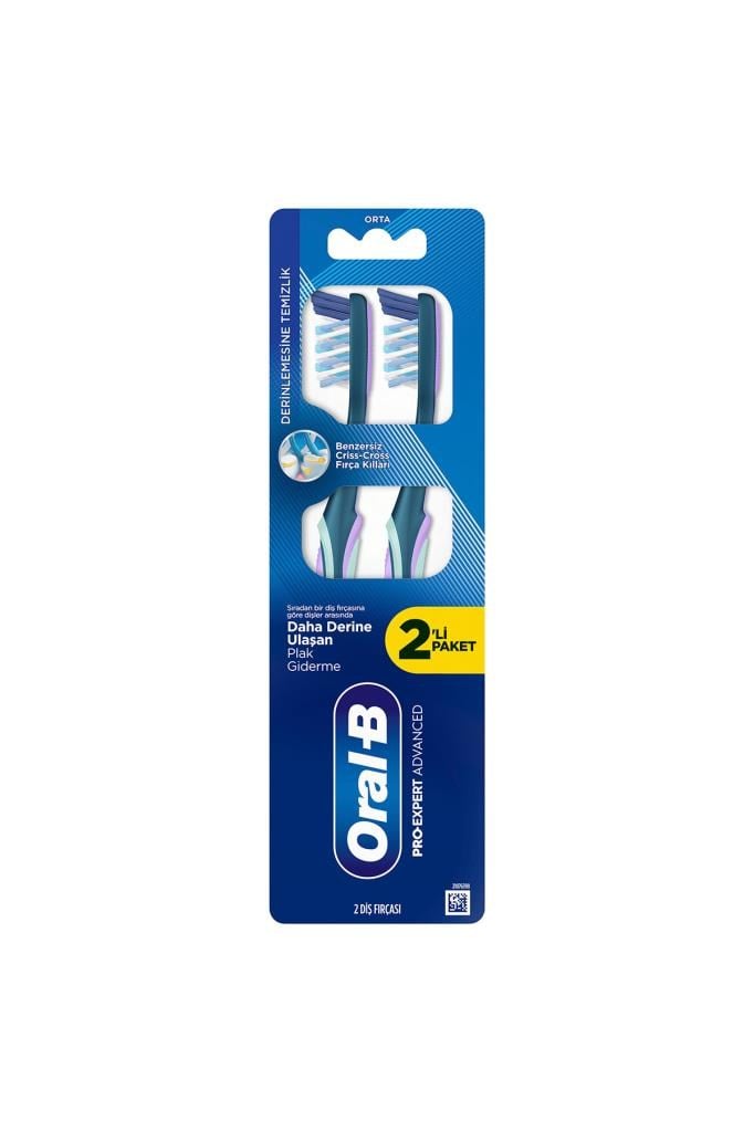 Oral-B Pro-Expert Advanced Derinlemesine Temizlik Diş Fırçası