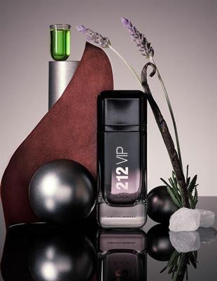 Carolina Herrera 212 VIP Black EDP 100 ml Erkek Parfüm