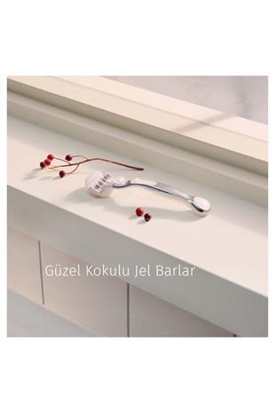 Gillette Venus Comfortglide Sugarberry Tıraş Makinesi+2 Adet Yedek Başlık + Çanta