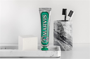 Marvis Classic Strong Mint Diş Macunu 85 ML