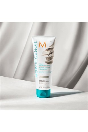 Moroccanoil Color Depositing Mask Platinum İrize Renk Tazeleyici Bakım Maskesi 200 ml
